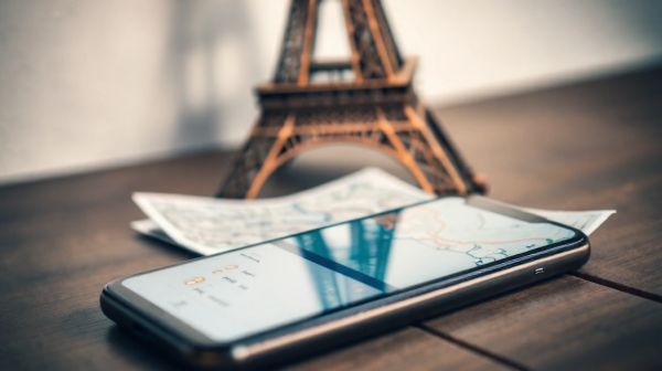 Top eSIM à considérer pour vos voyages en France